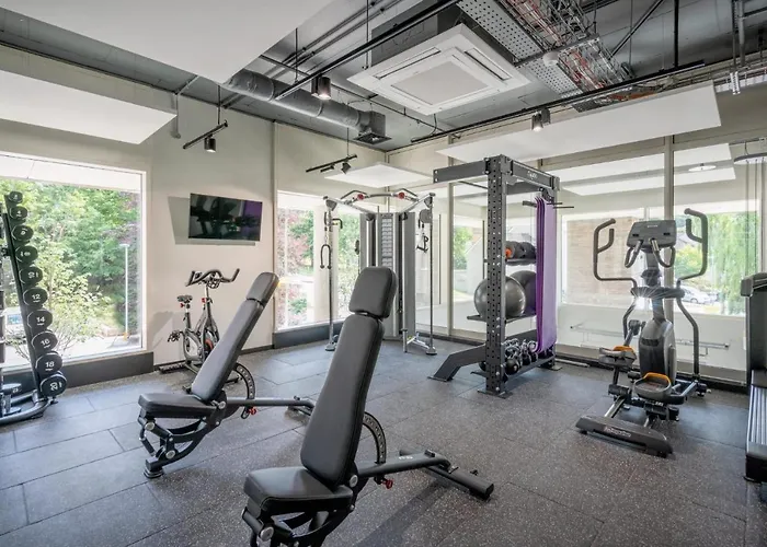 For Students Only Modern Studios And Ensuite Bedrooms With Shared Kitchen At Hillfort House In Brighton